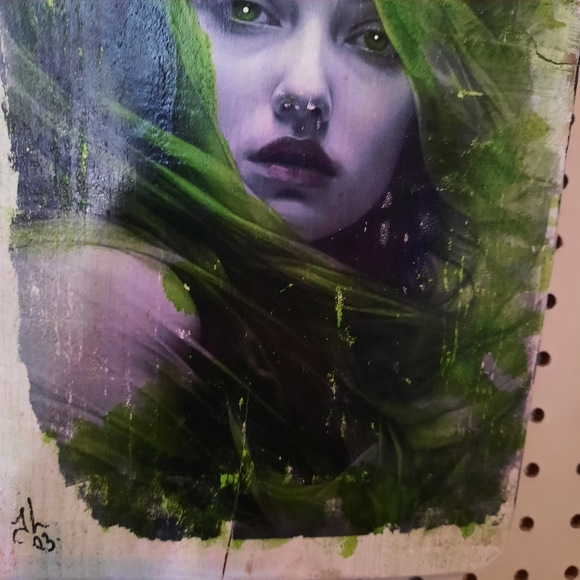 BUNDLE NUMB 20 RESERVED RENEA Hand Crafted / Green shadow and eyes woman - Picture 4 of 4